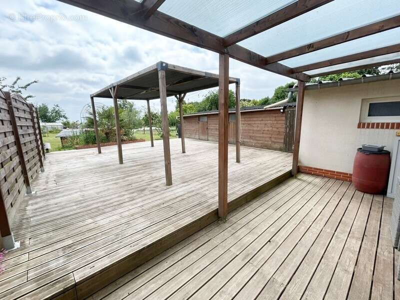 Maison à CRESSONSACQ