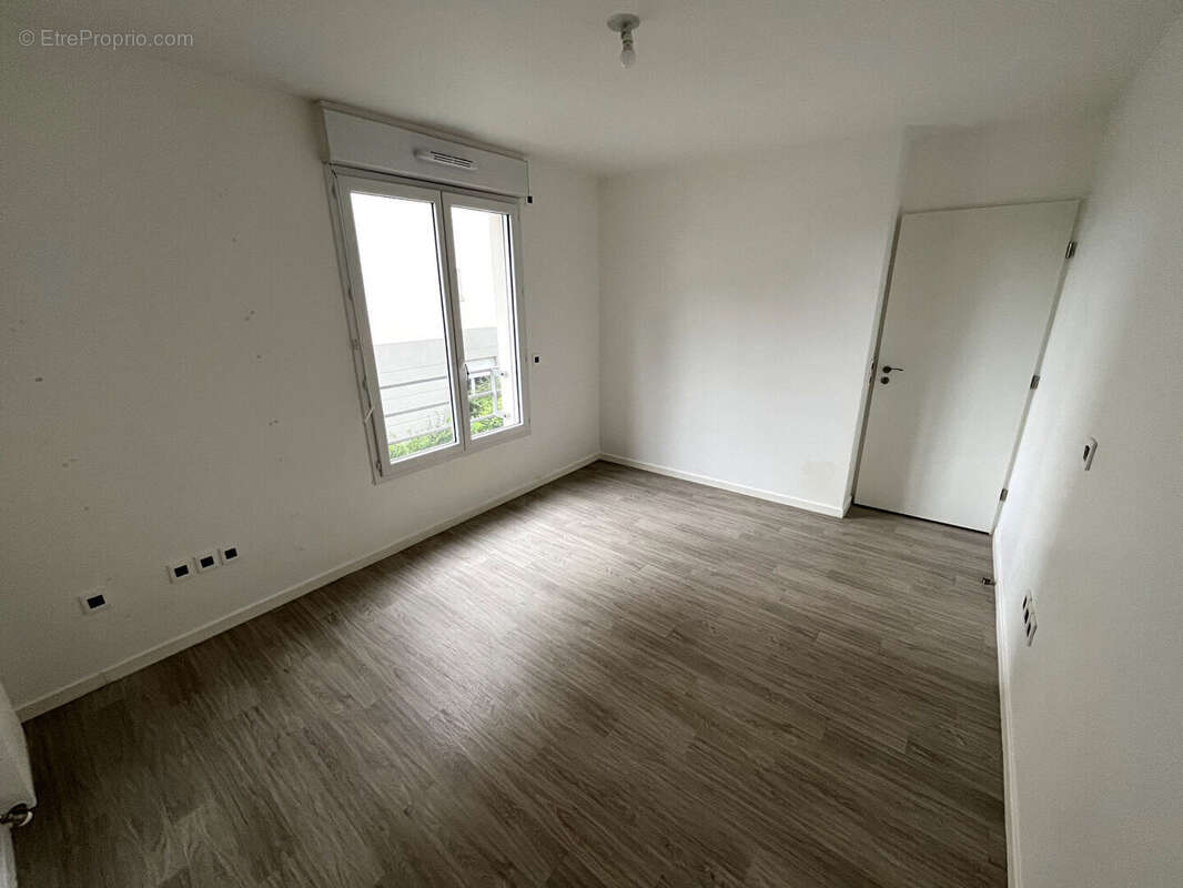 Appartement à HARDRICOURT