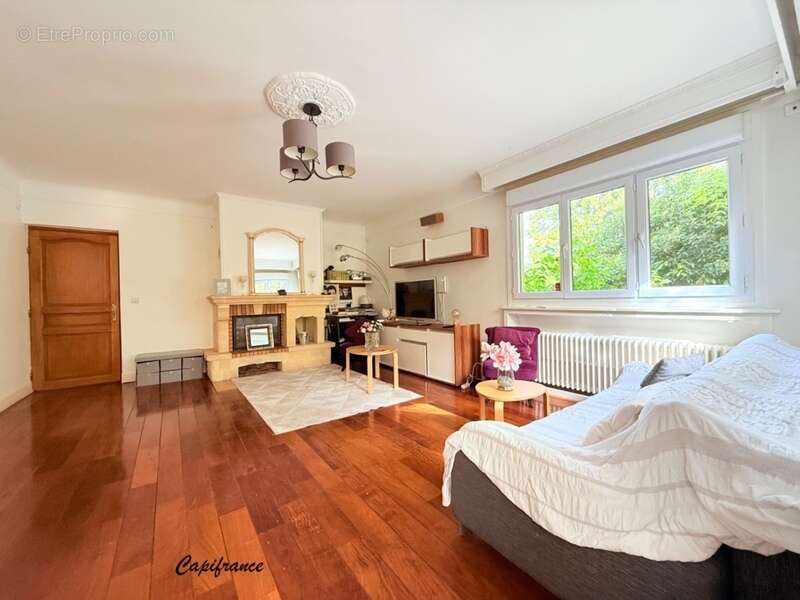 Maison à vendre - 5 pièces GAGNY (93) - 150m² - photo 2