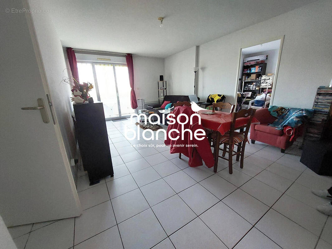Séjour - Appartement à PARTHENAY