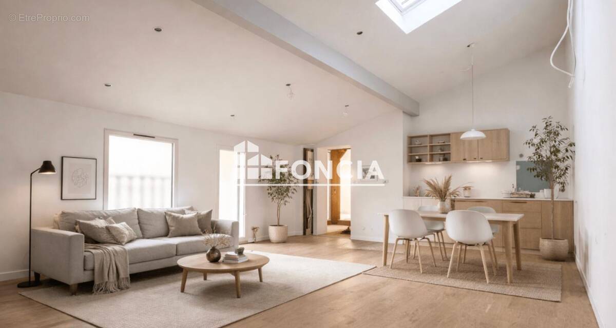 Appartement à BORDEAUX