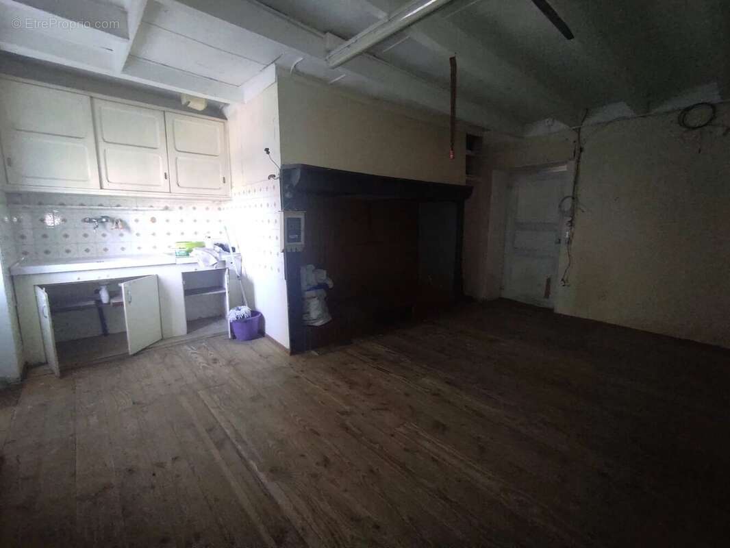 Maison 120 m² à Montpezat-De-Quercy  - photo 7