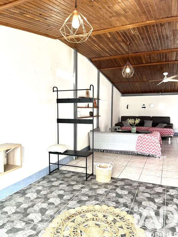 Photo 2 - Maison à LE TAMPON