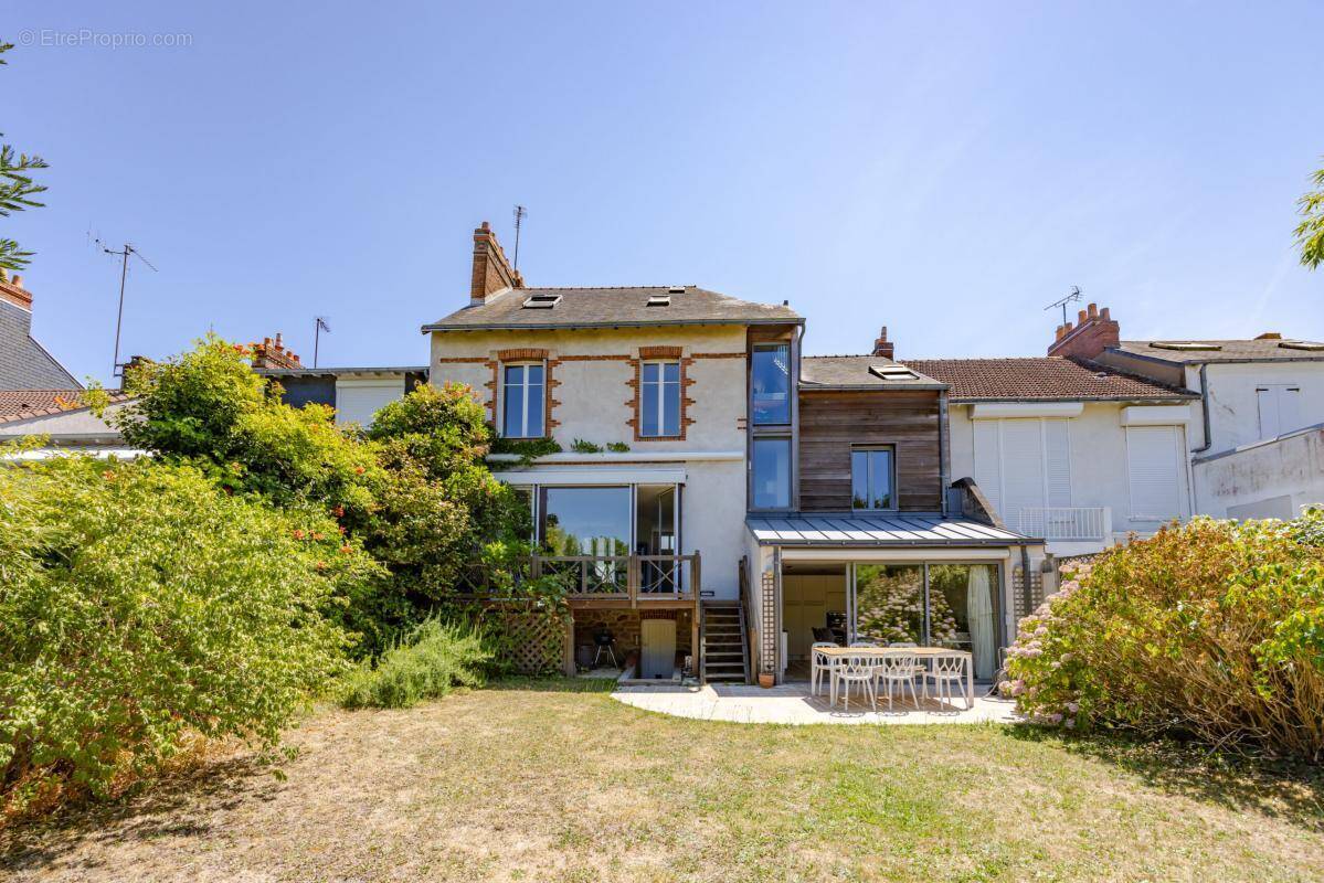 Maison à NANTES