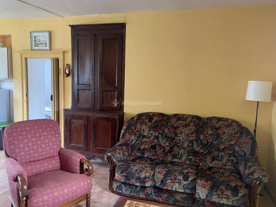 Maison à BESSE-SUR-BRAYE