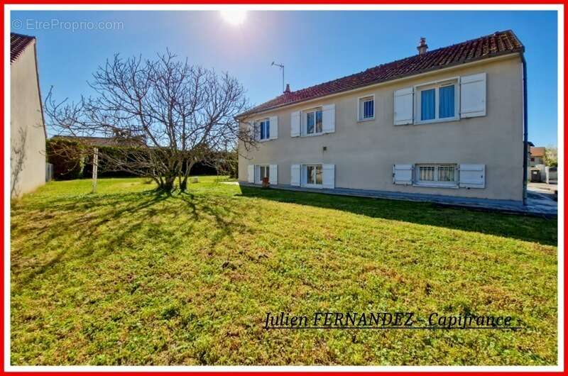 Maison à CHATELLERAULT