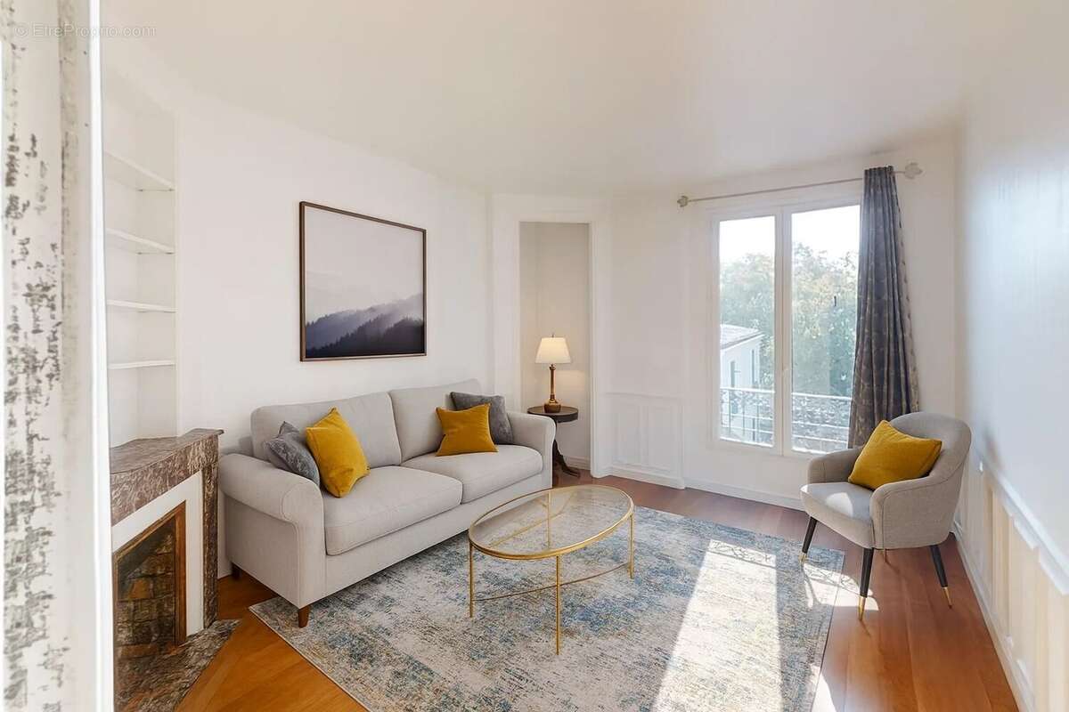 Appartement à COLOMBES