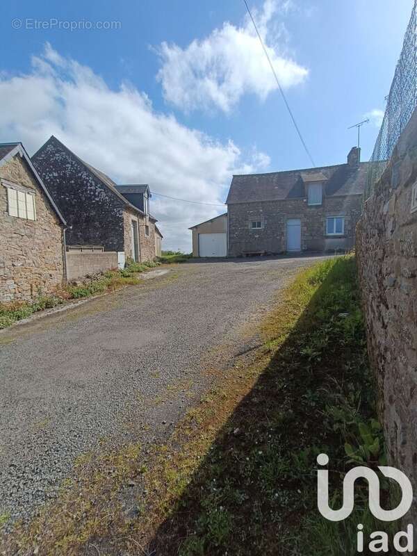 Photo 6 - Maison à LANFAINS