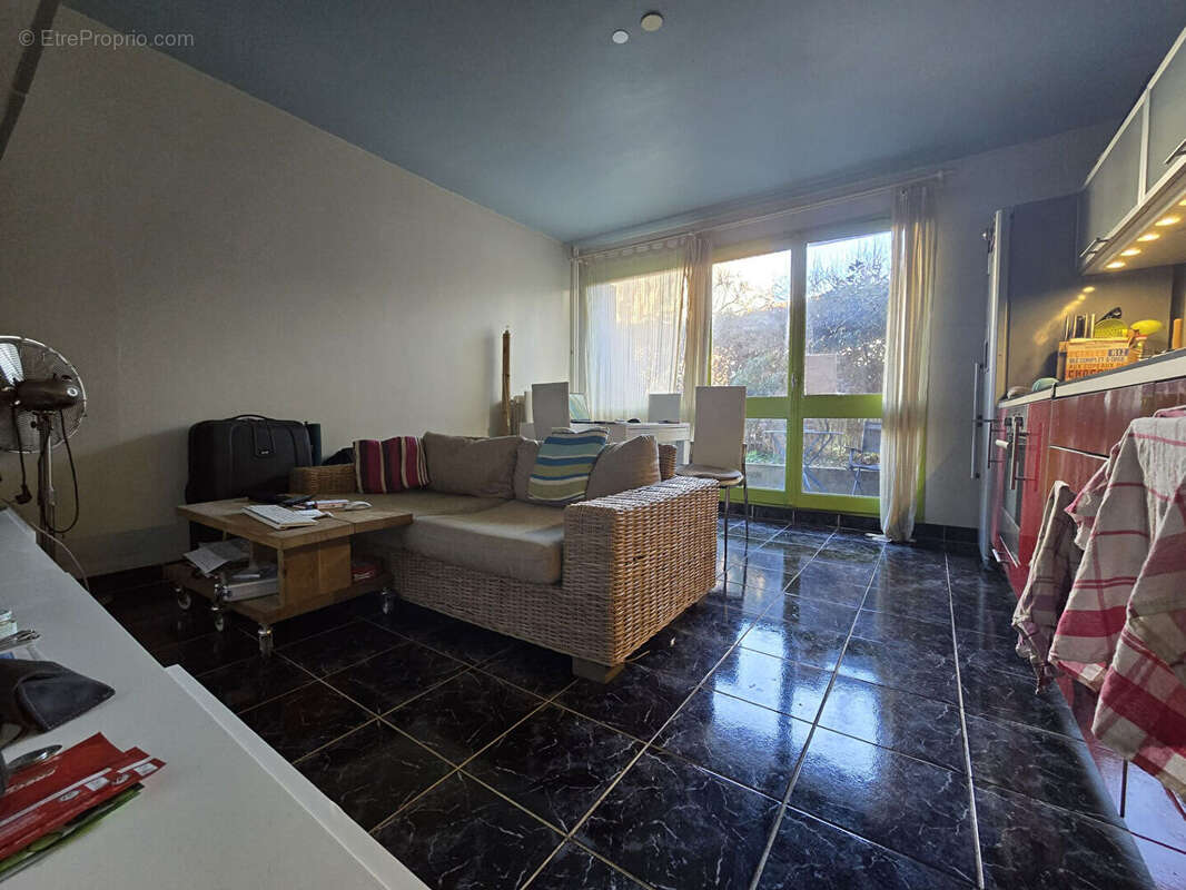 Appartement à FONTENAY-SOUS-BOIS