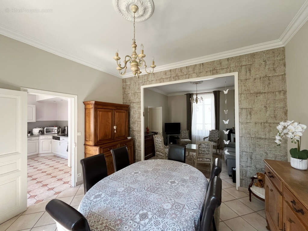 Maison à SENS