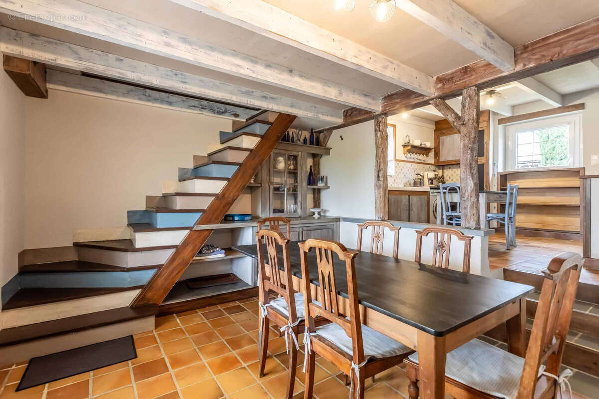Country property with gites, 2 pools, atelier - photo 15