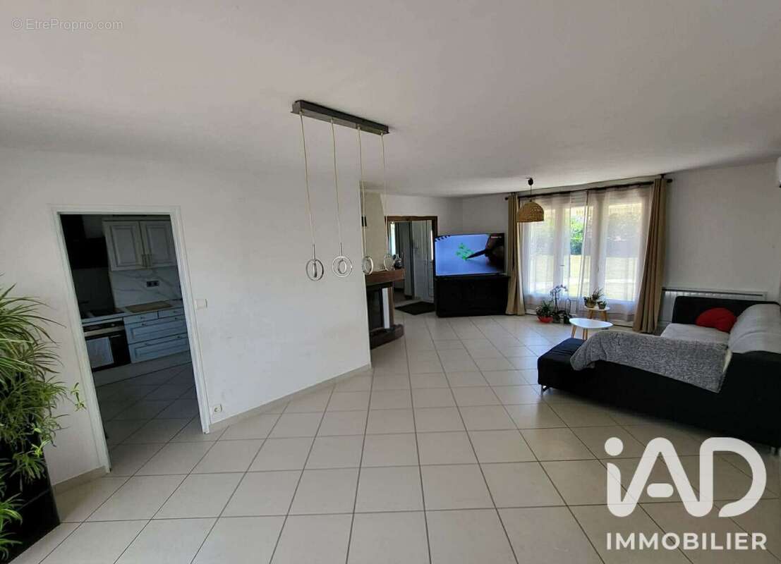 Maison 165 m² à Caumont  - photo 3