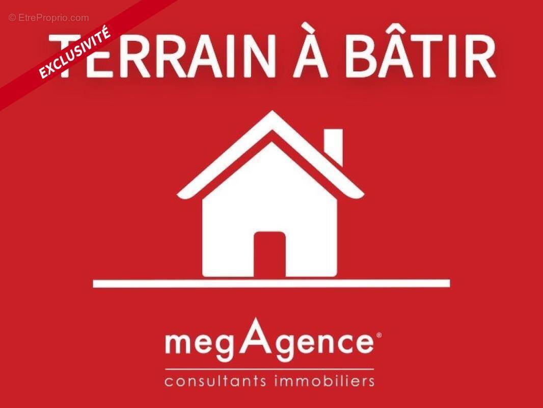 Terrain à SAINT-M'HERVE