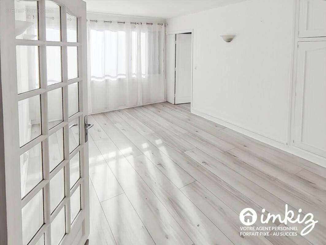 Appartement à VILLEMOMBLE