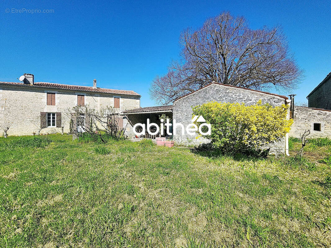 Maison à SAINT-ANDRE-DE-LIDON