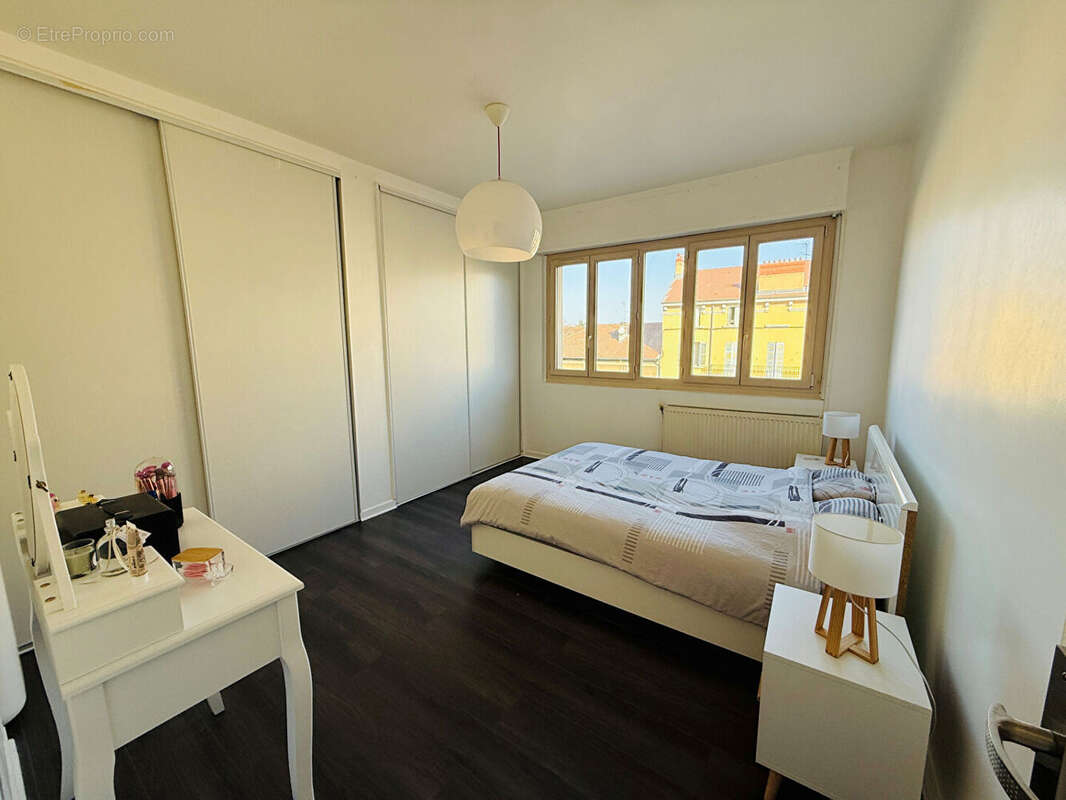 Appartement lumineux de 71 m² proche gare et centre-ville - photo 4