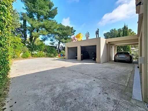 Maison à SAINT-LAURENT-DU-VAR