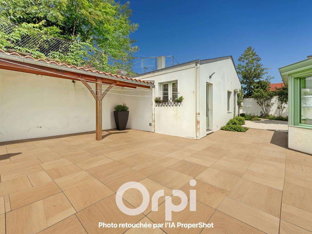 Maison à LA ROCHE-SUR-YON