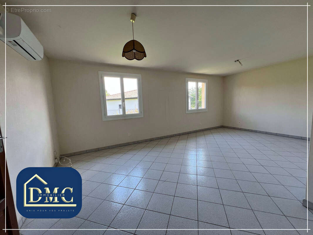 Maison à LAGARDELLE-SUR-LEZE