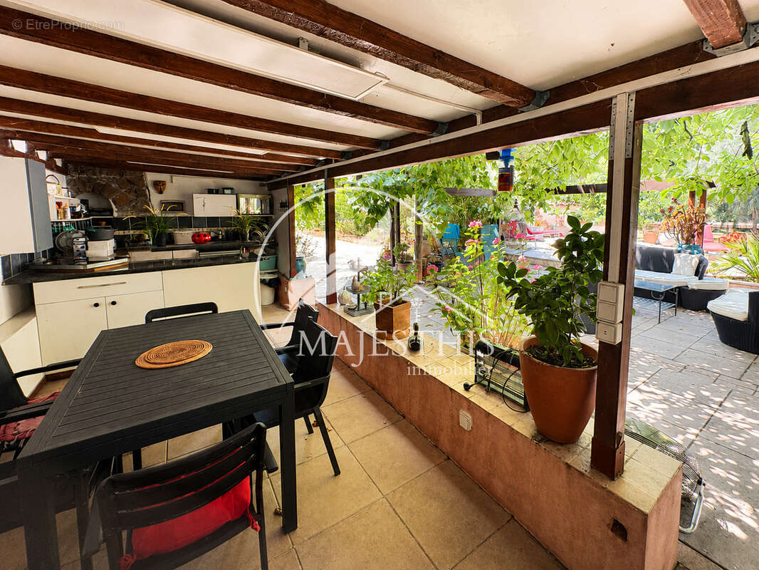 MAISON 79 m2 sur parcelle 1500 m2 - photo 14