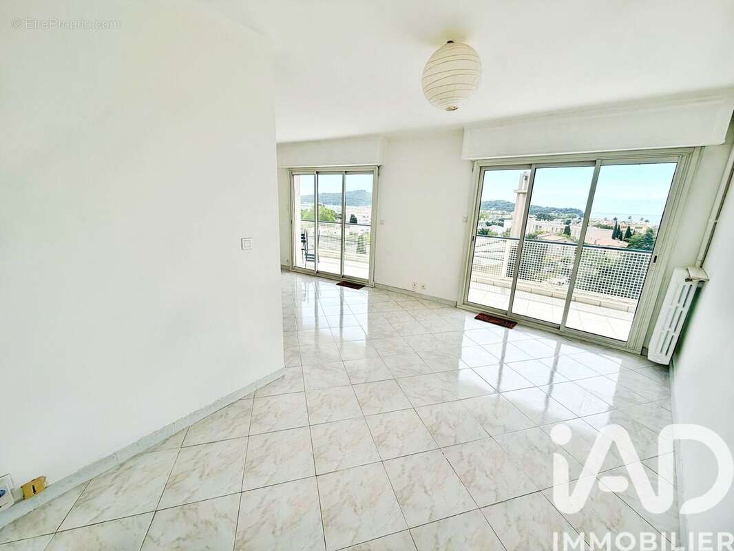 Appartement 70 m² à La Seyne-Sur-Mer  - photo 4