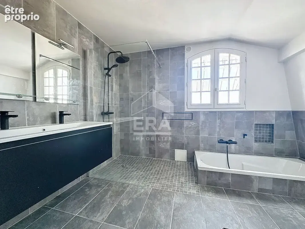 A vendre maison 6 pieces 172 m2 - photo 12