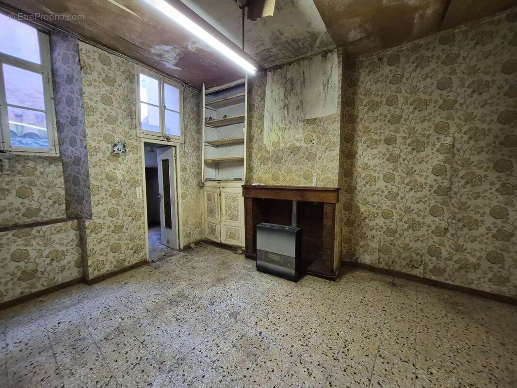 Maison à MILLAU