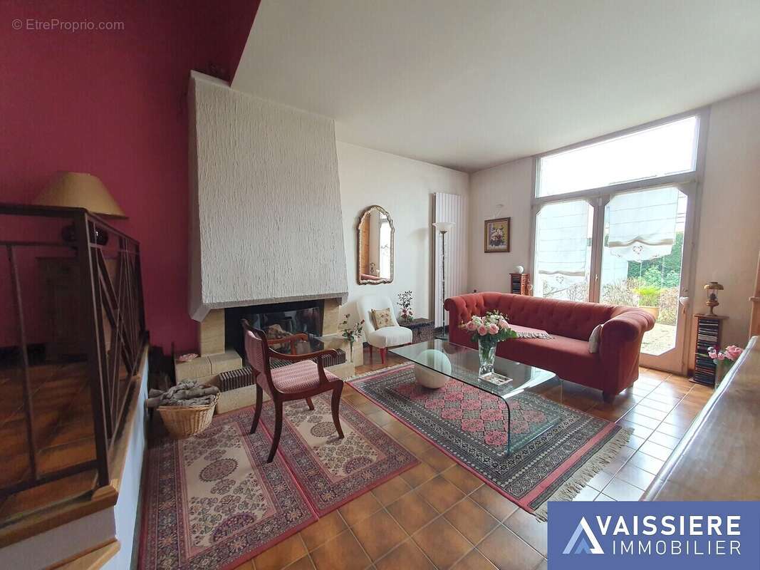 Maison à MONTIGNY-LE-BRETONNEUX