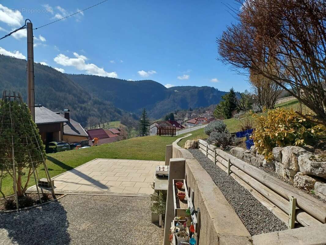 Maison à LES MOLUNES