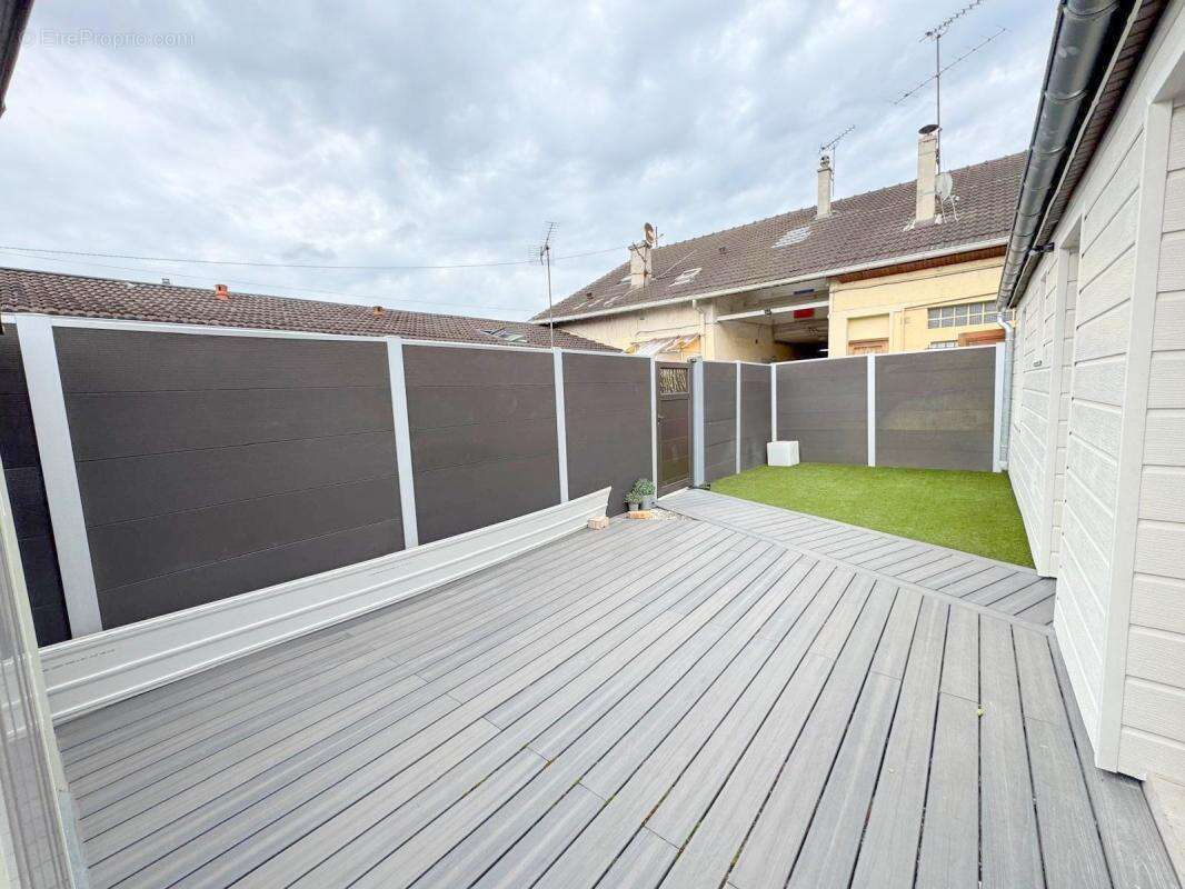 Appartement à AULNAY-SOUS-BOIS