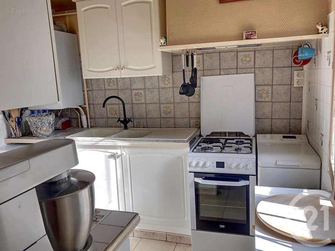 Maison à IVRY-LA-BATAILLE