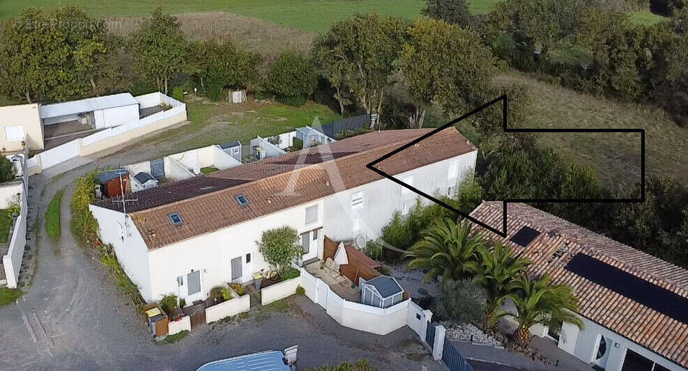 Maison à LA CHAIZE-GIRAUD