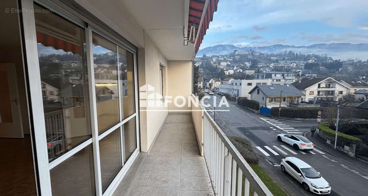 Appartement à AIX-LES-BAINS