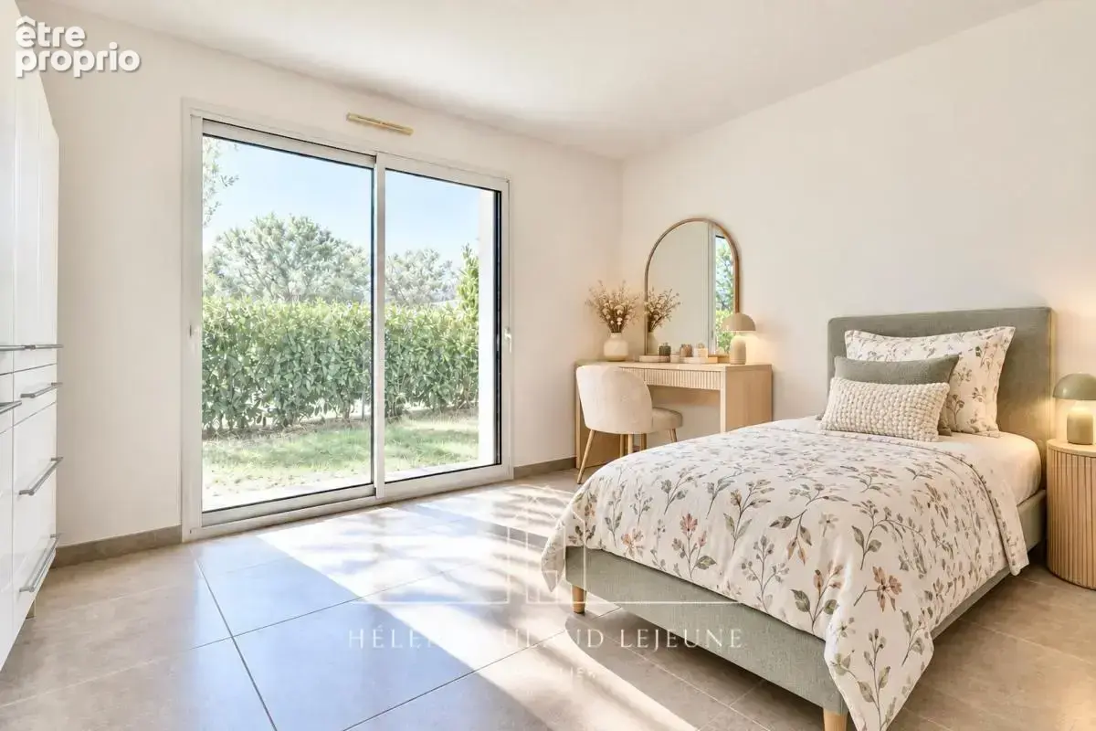 Maison contemporaine - 160 m² - saint ave - photo 10