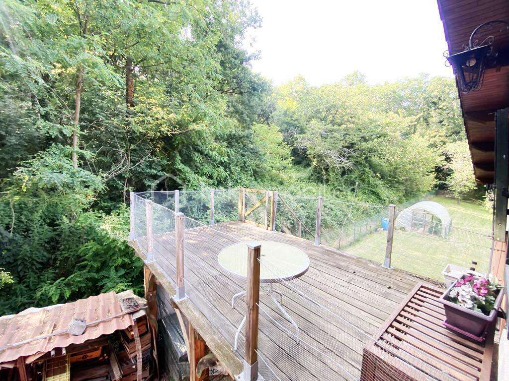 Maison à GREZIEU-LA-VARENNE