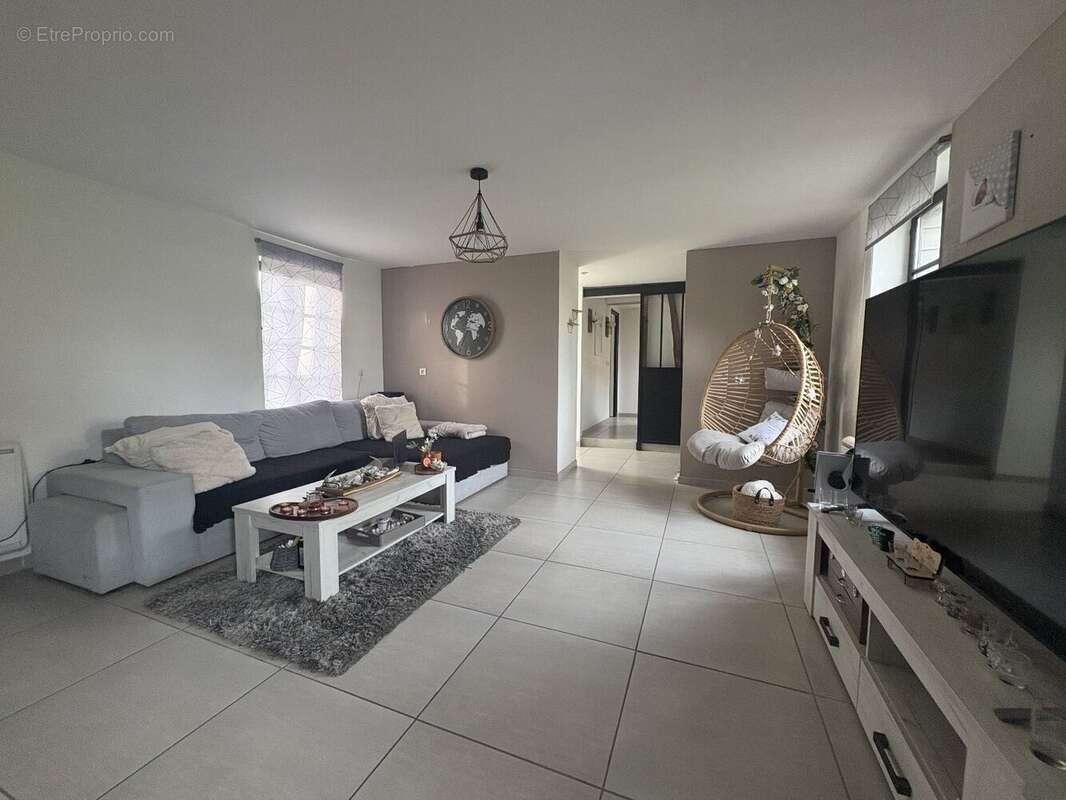 Maison à AUQUEMESNIL