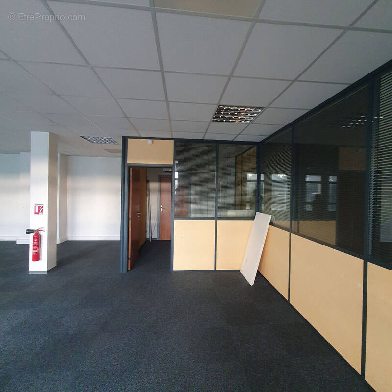 Commerce à AIX-EN-PROVENCE