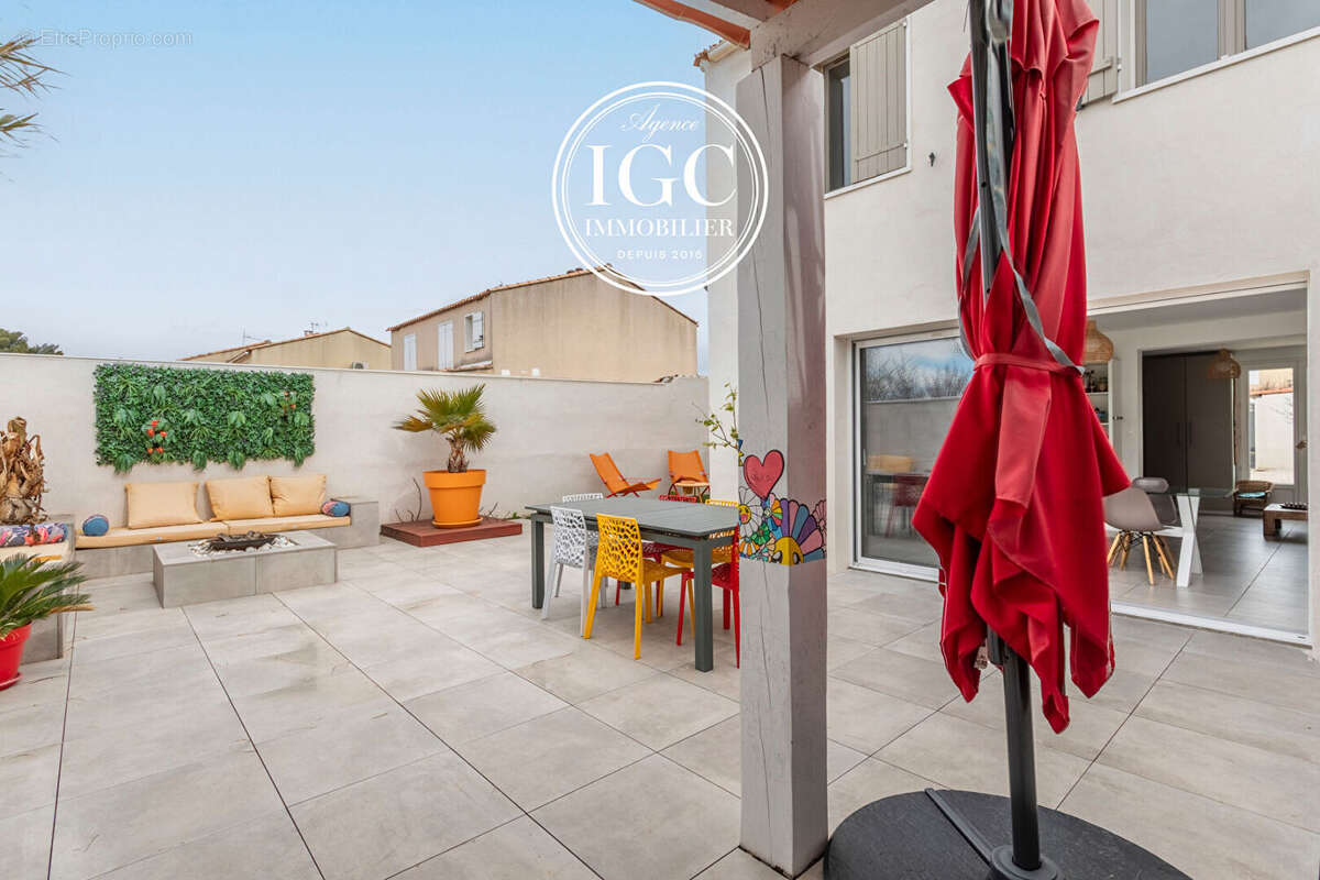 Maison à GIGNAC-LA-NERTHE