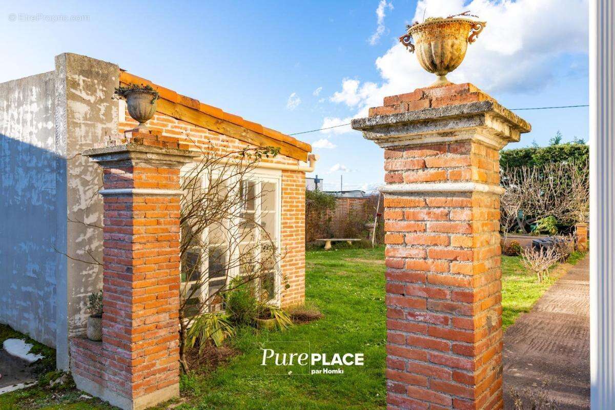 Maison à SAINT-JORY