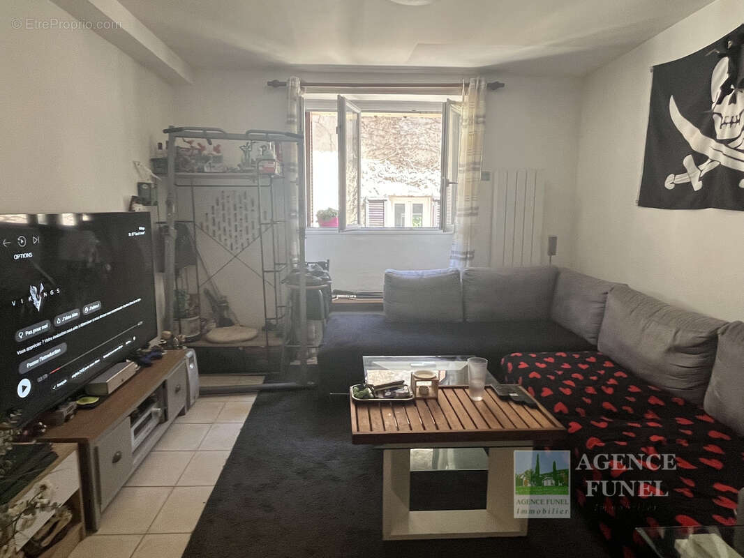 Appartement à SAINT-VALLIER-DE-THIEY