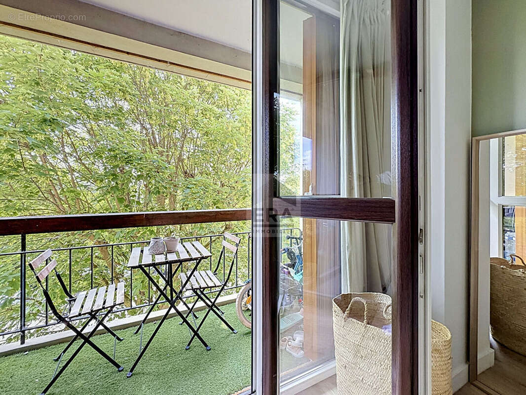 Appartement à SURESNES