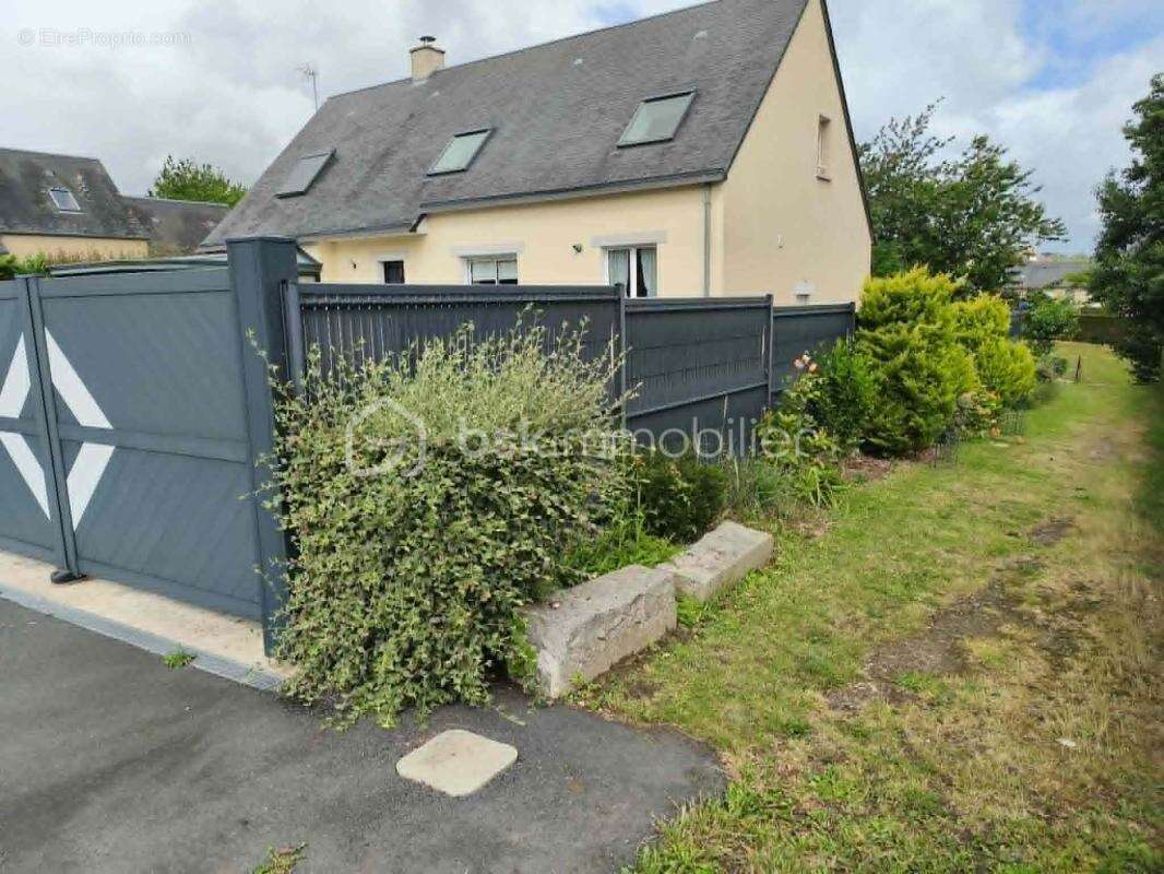 Maison à CARENTAN