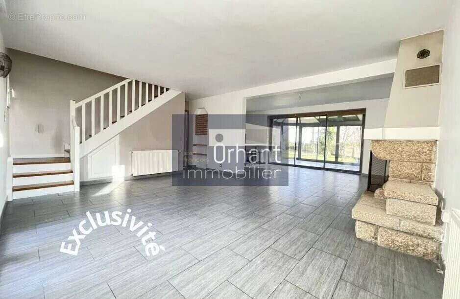 Maison à SAINT-NOLFF