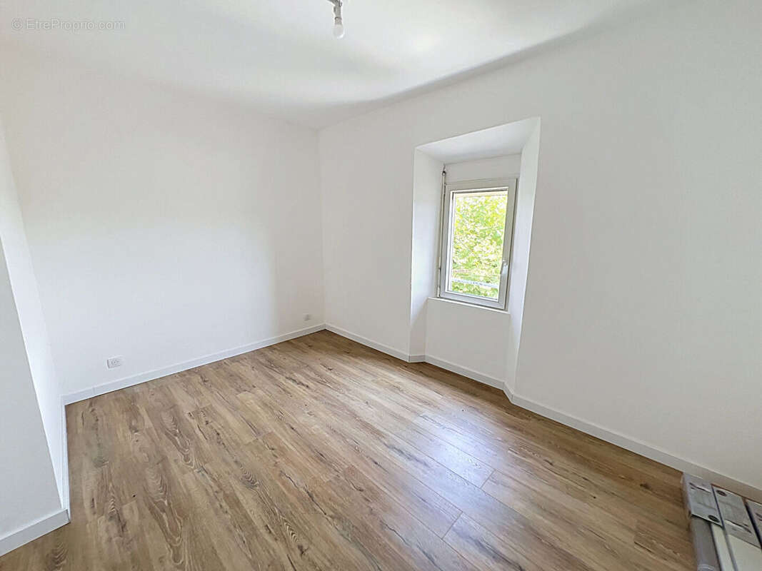 Appartement à SAINT-SAVOURNIN
