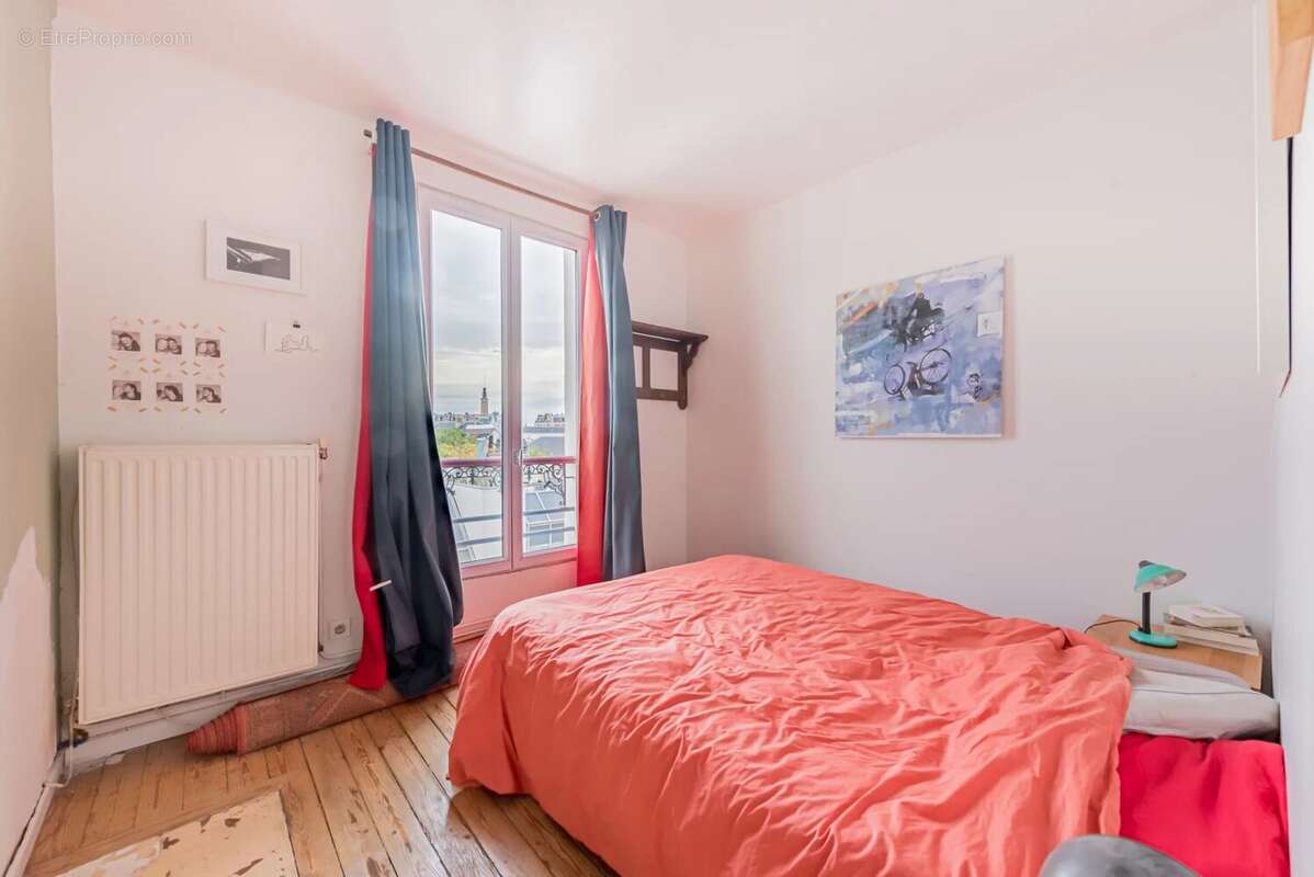 Appartement à PARIS-20E