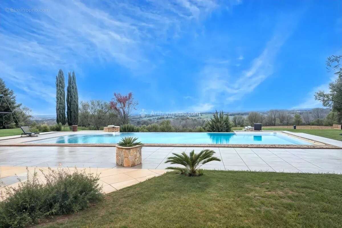 Maison à CASTELNAU-DE-LEVIS