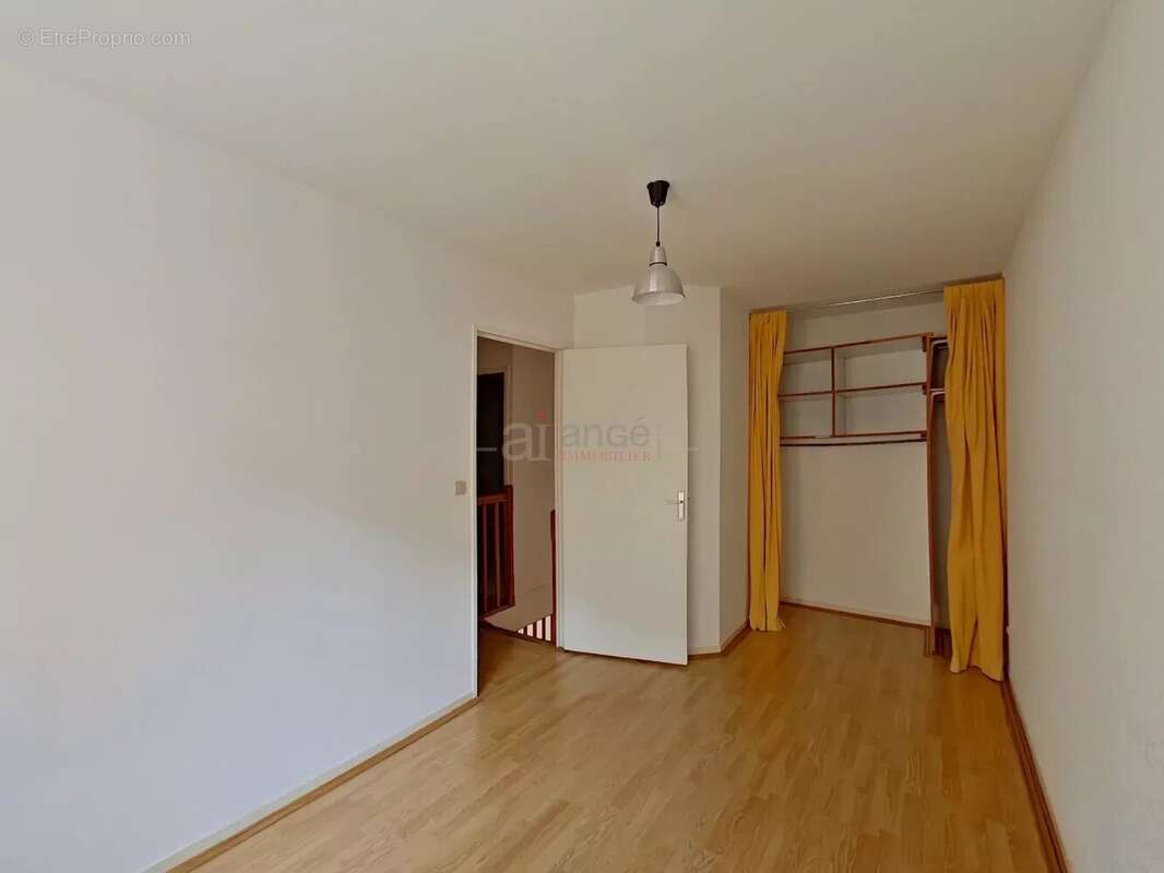 Appartement 61 m² à Lyon-1e  - photo 10