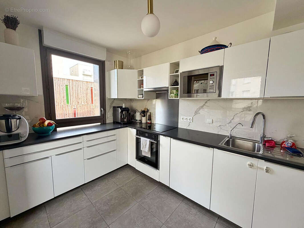 Appartement à NANTERRE