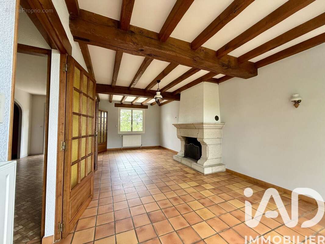 Photo 4 - Maison à MONTAIGU