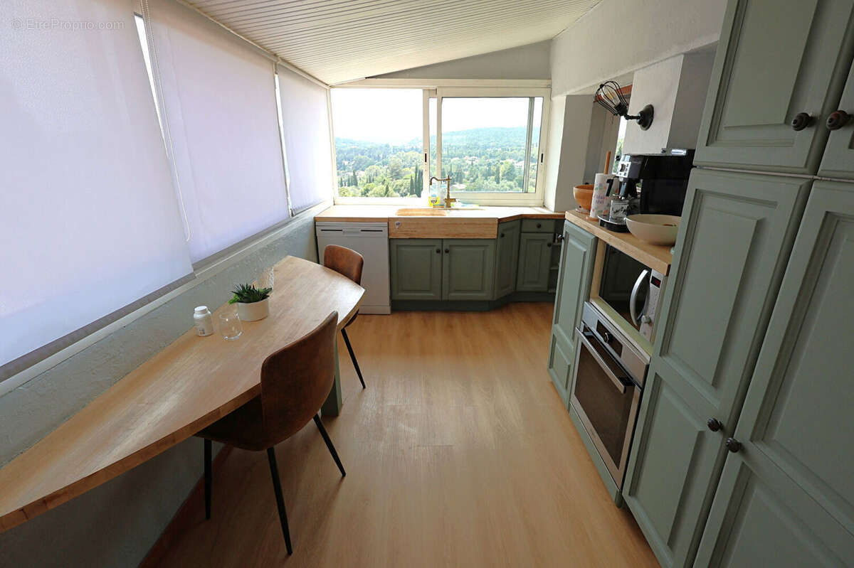 Maison de village de 106 m² avec jardin et piscine à Peymeinade - photo 12